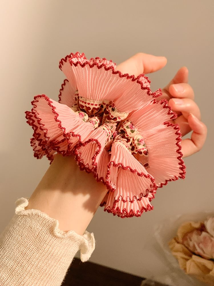 Accordion Fabric Scrunchie