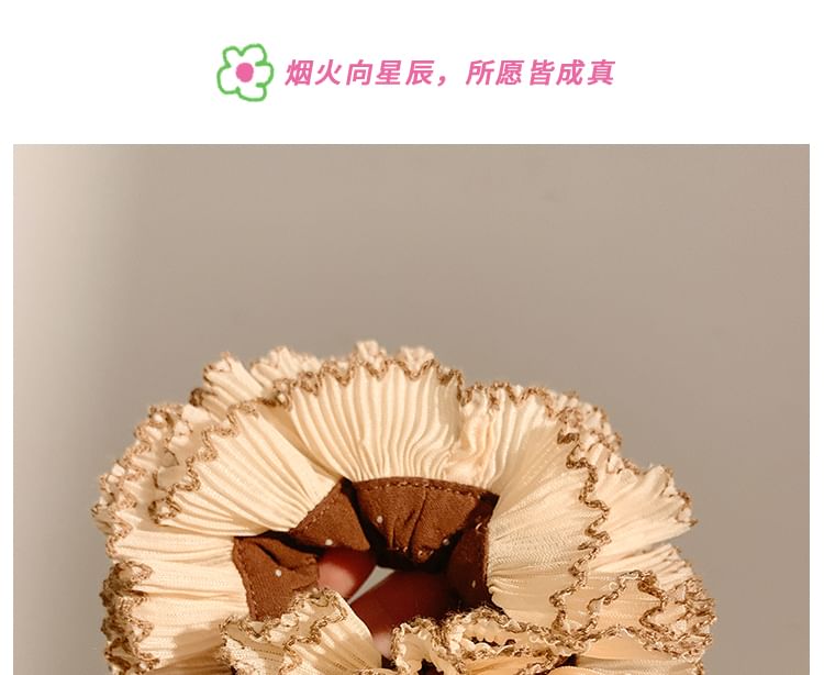 Accordion Fabric Scrunchie