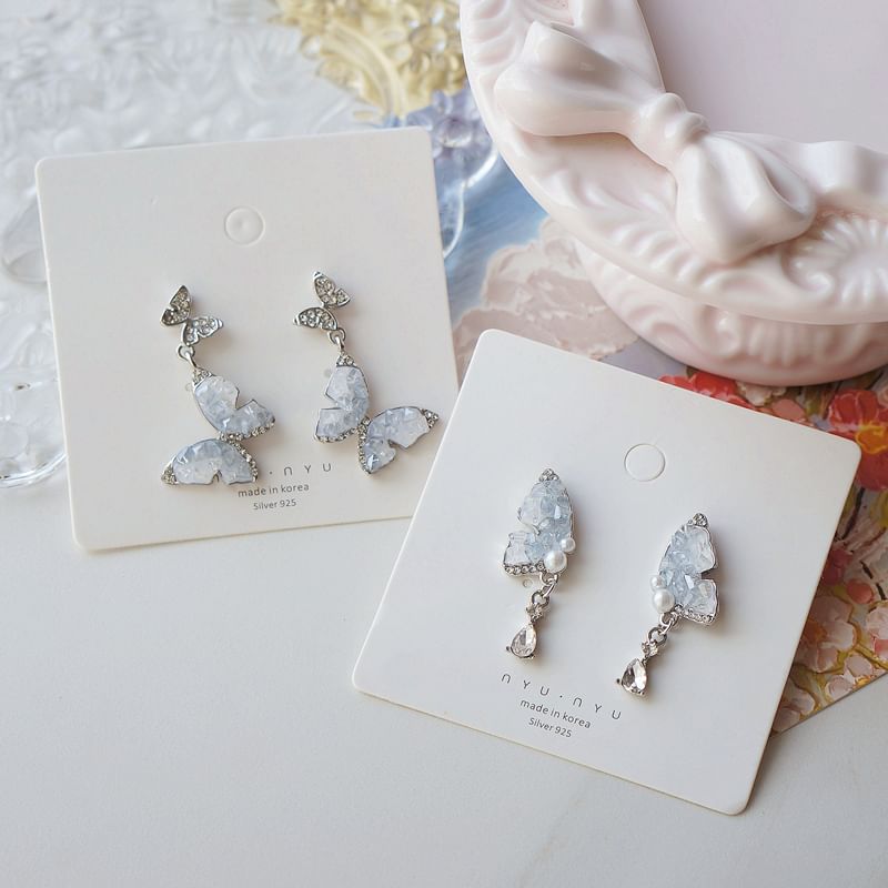 Butterfly Earring On / Clip Drop