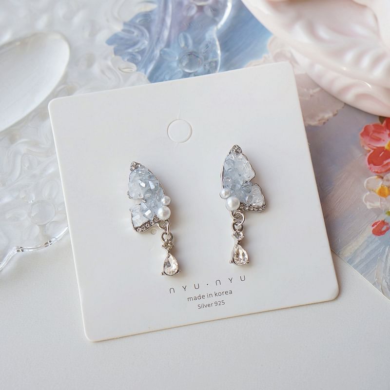 Butterfly Earring On / Clip Drop