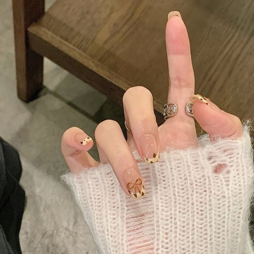 Leopardenmuster Schleife zum Aufdrücken von Nägeln