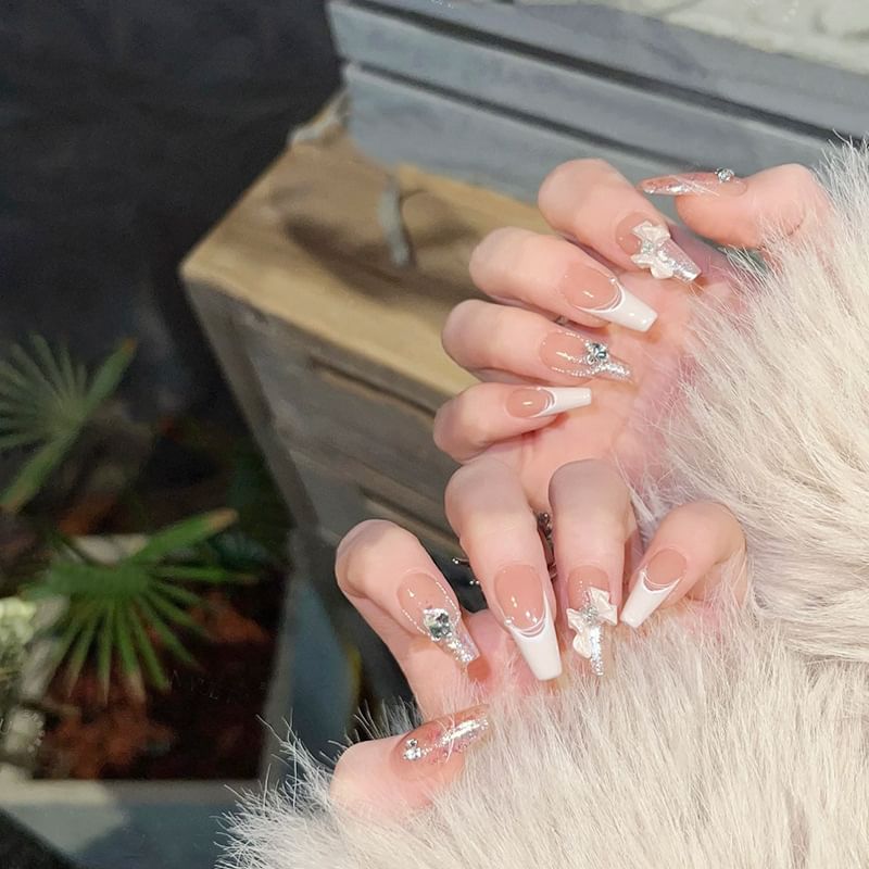 Ongle à pression œil de chat en forme d'arc