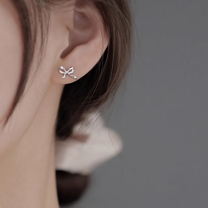 Stud Bow Sterling Silver Earring 925