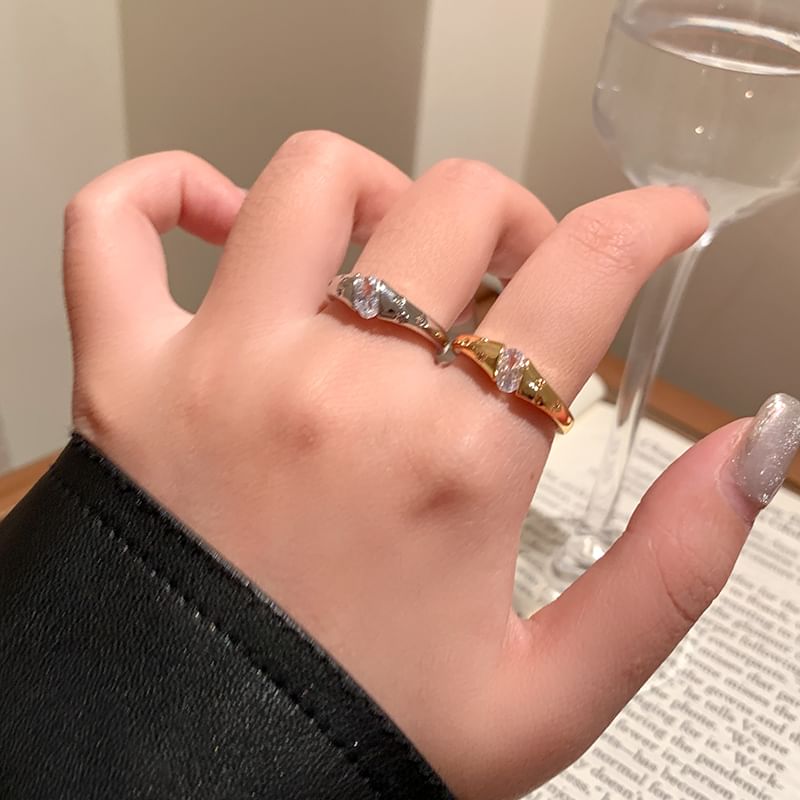 Thick Ring CZ