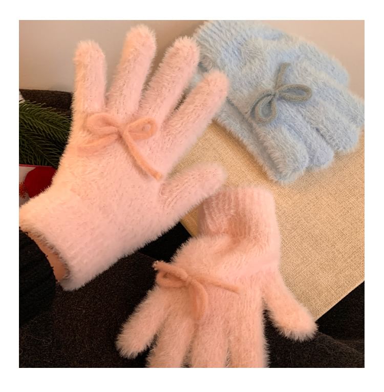 Bow Knit Fluffy Gloves