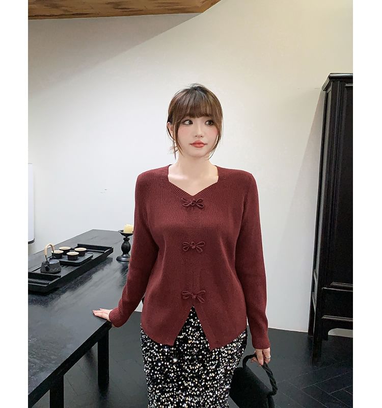 Long Sleeve V-Neck Plain Frog Closure Ribbed Knit Top
