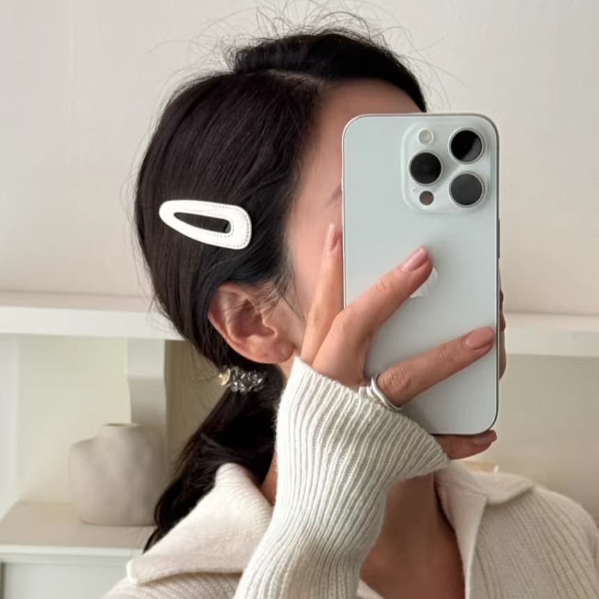 Faux Hair Designs) Leather of 2: Clip Set (Various