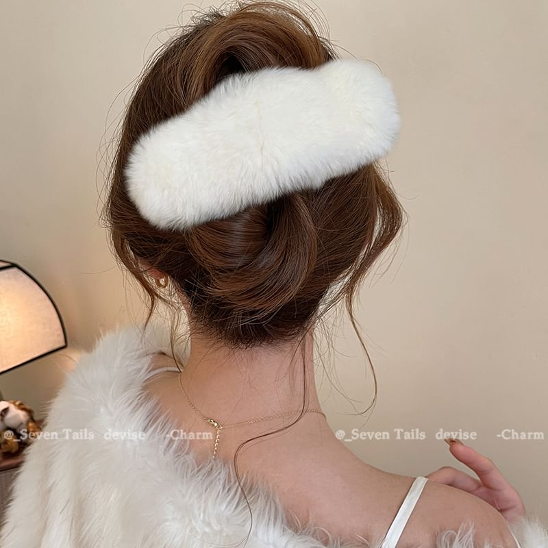 Hair Faux Fur Clip