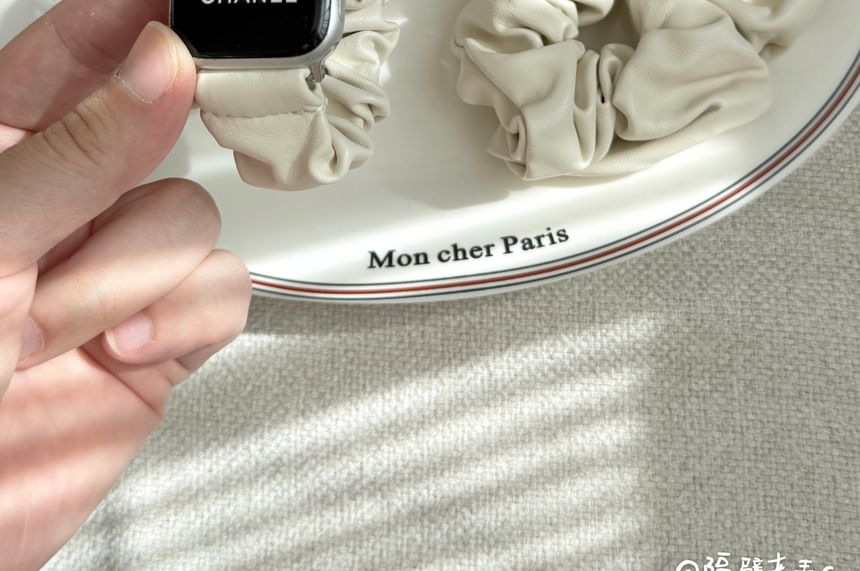 Faux Shirred Apple Band Leather Watch