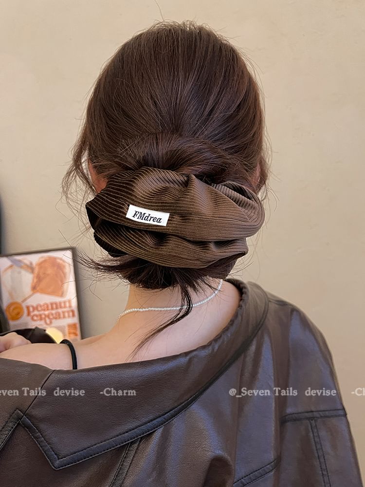 Label Scrunchie Lettering