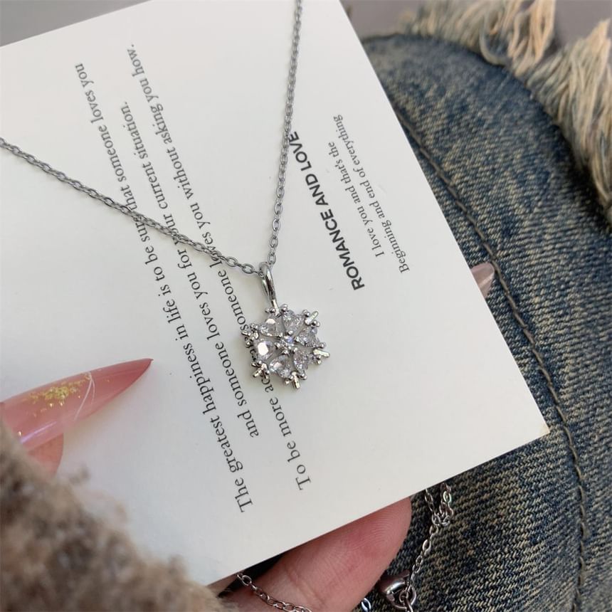 Necklace Pendant Snowflake Rhinestone
