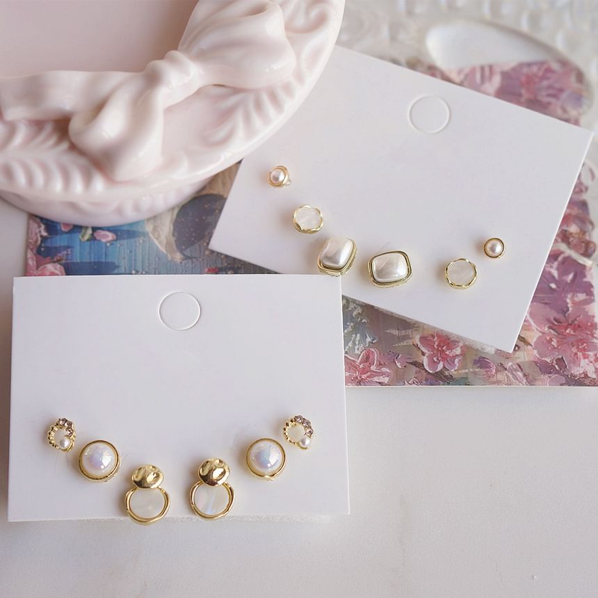 Faux Pearl Stud Set Earring