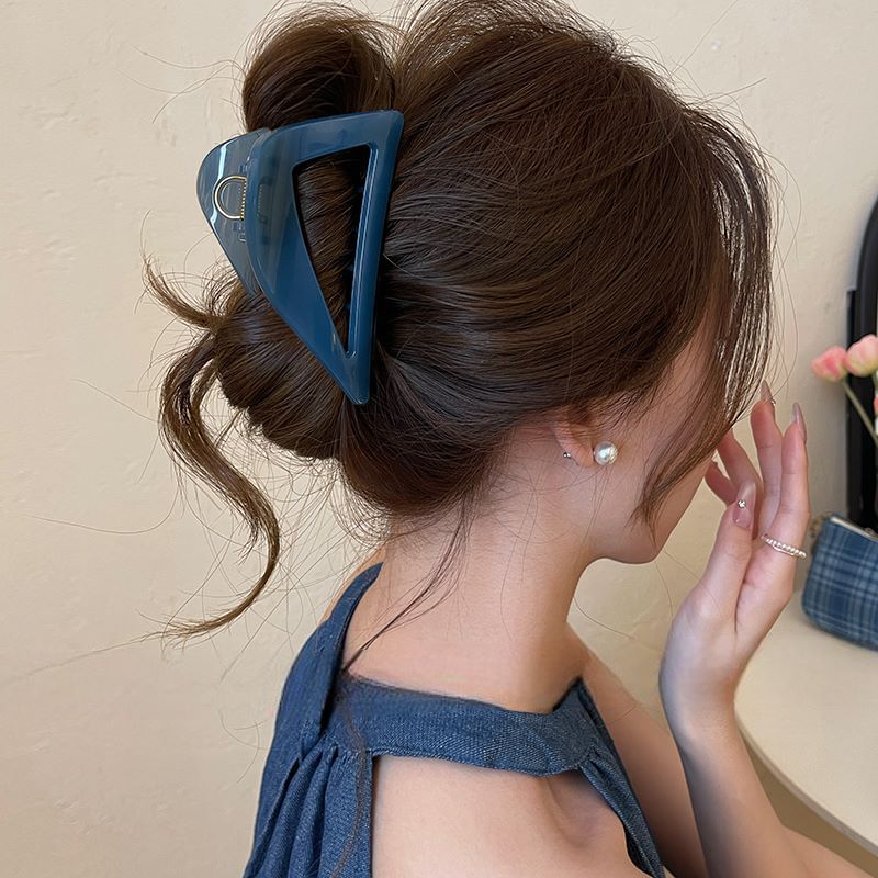 Triangle Acrylic Claw Clip Hair