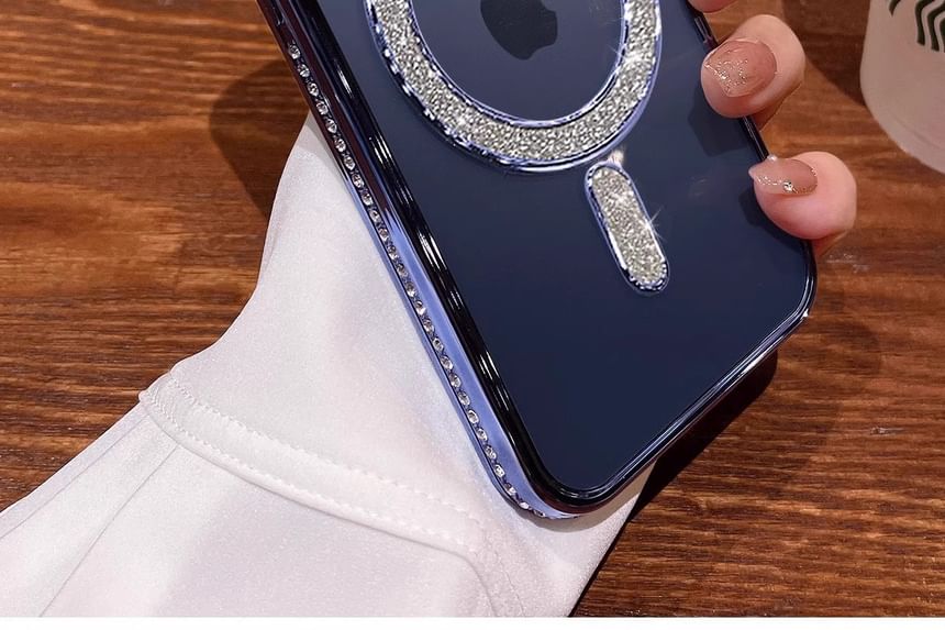 (Compatible Case Magnetic MagSafe) with Phone Embellished