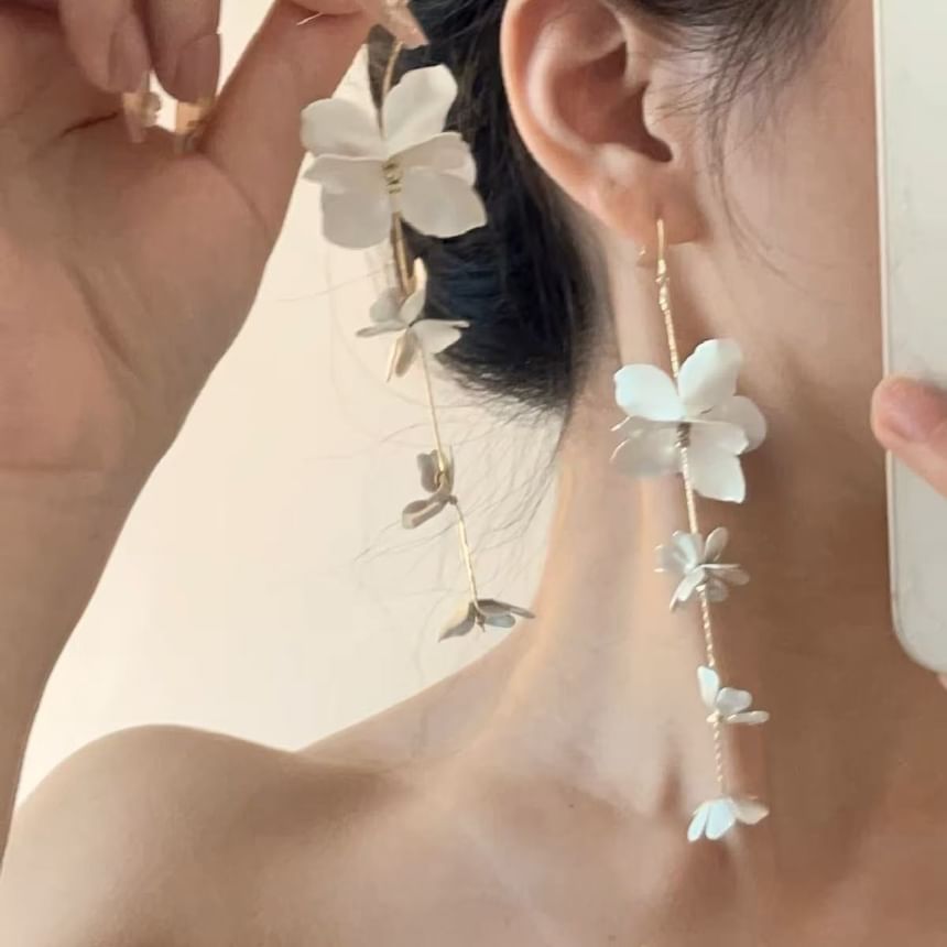 Dangle Floral Earring