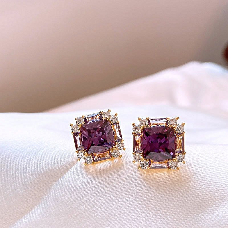 Earring Stud Gemstone Square