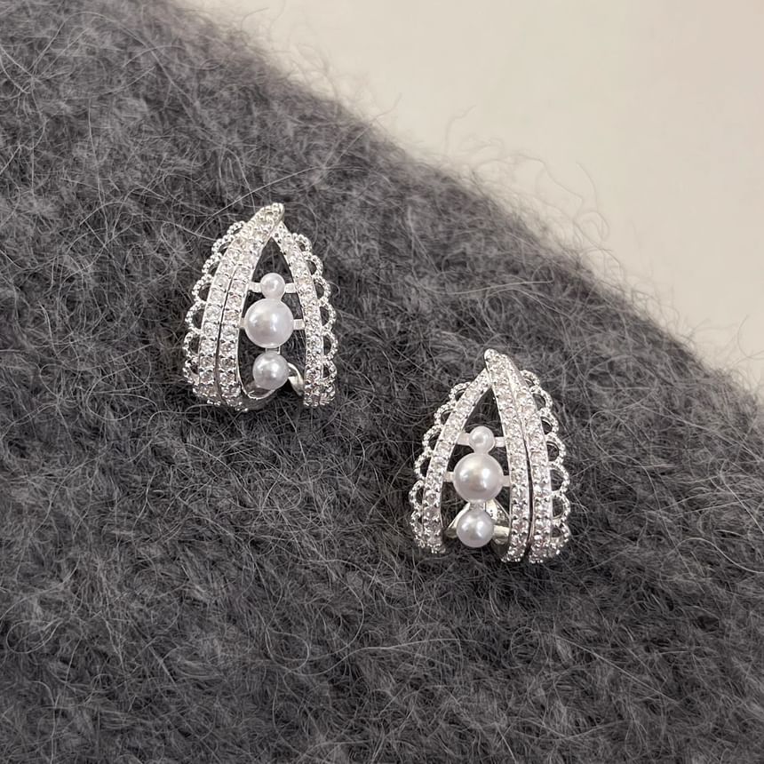 Faux Pearl Earring Hoop