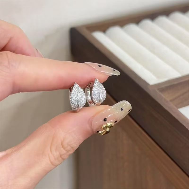 Stud Rhinestone Leaf Earring