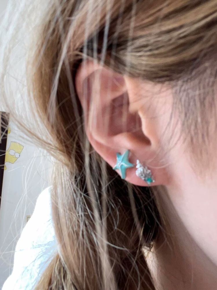 Alloy Earring Starfish Asymmetrical Stud