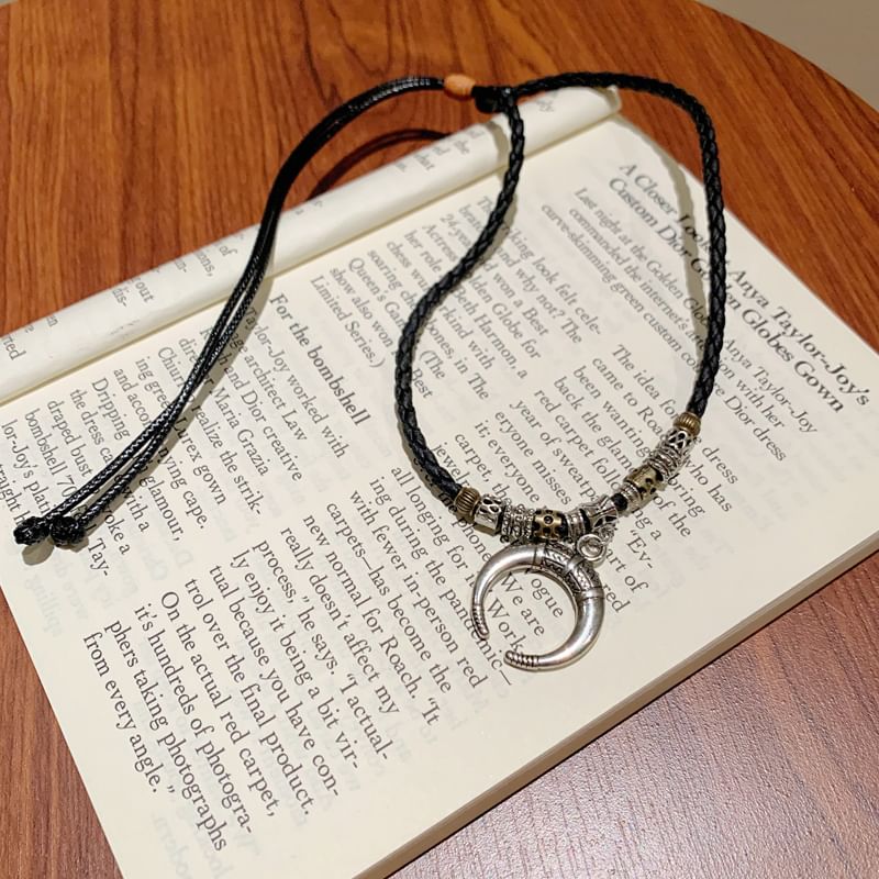 Necklace Crescent Pendant Moon
