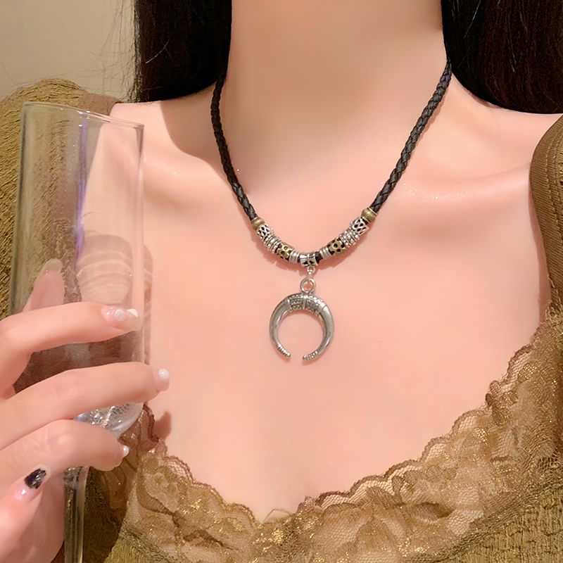Necklace Crescent Pendant Moon