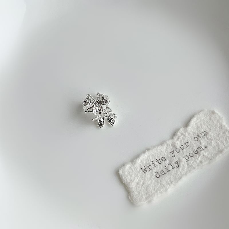 Ear Rhinestone Leaf Cuff