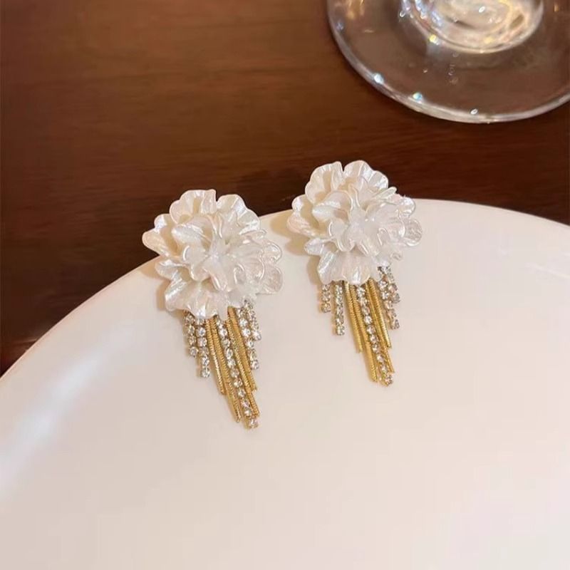 Alloy Fringed Earring Rhinestone Floral