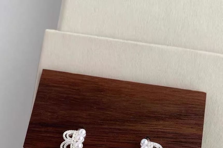 Faux Pearl Earring Lace Huggie Alloy