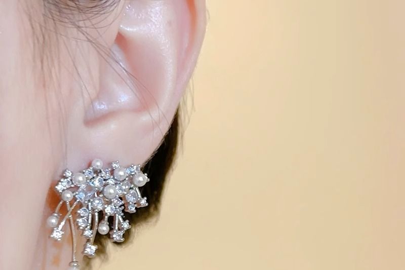 Alloy Firework Stud Faux Pearl Earring Rhinestone