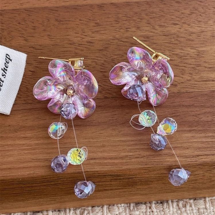 Dangle Earring Floral