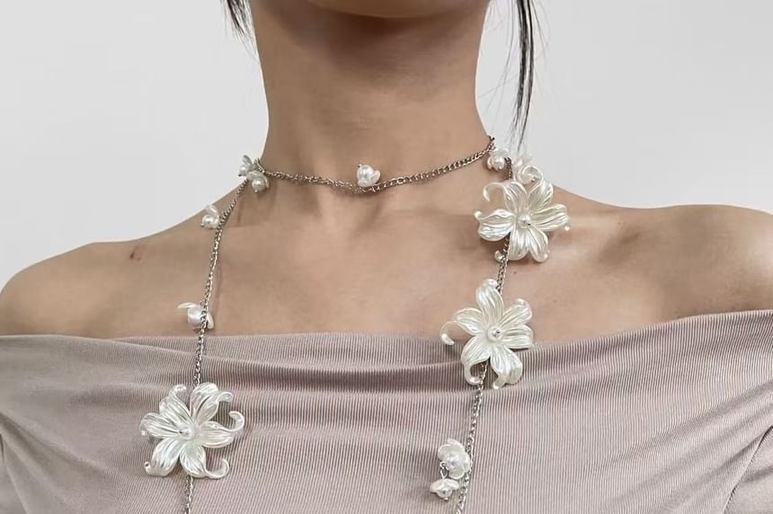 Floral Necklace Long