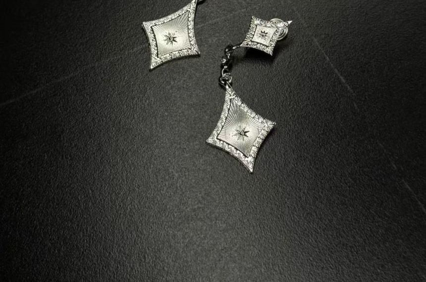 Clip-On Earring Rhinestone Rhombus Drop