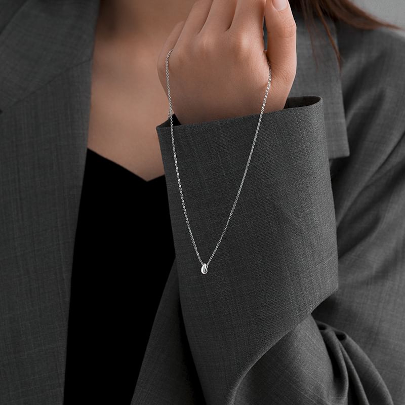 Pendant Necklace Teardrop