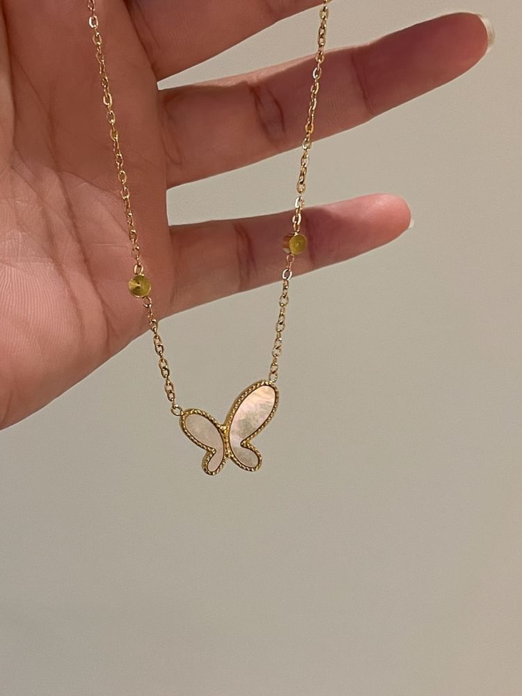 Pendant Butterfly Necklace