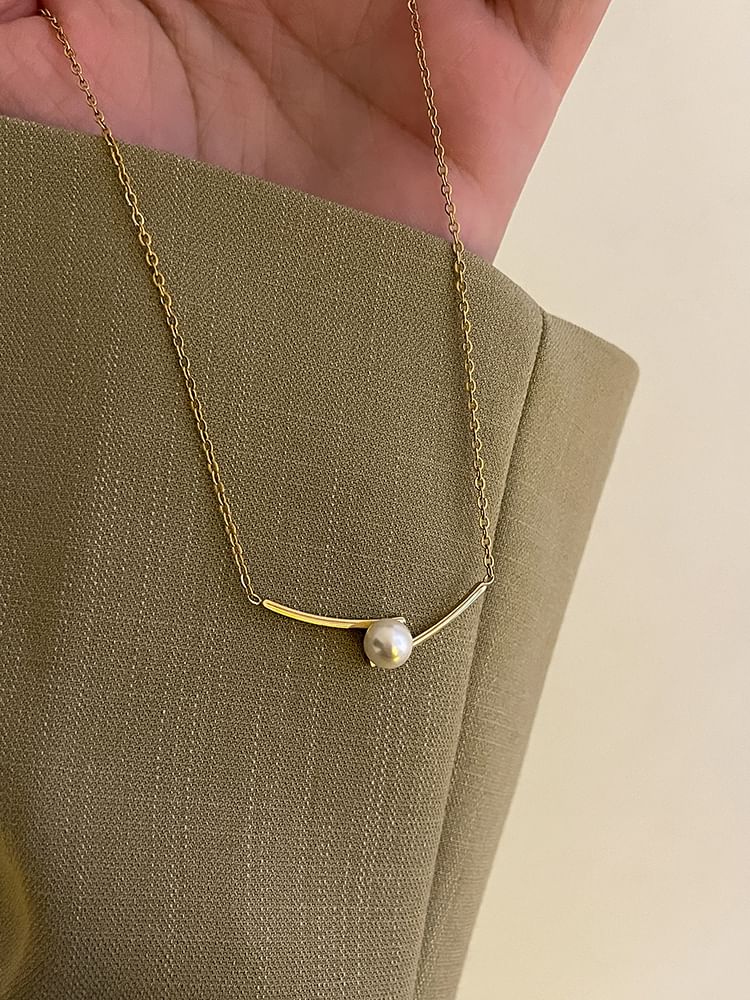 Faux Necklace Pearl Pendant