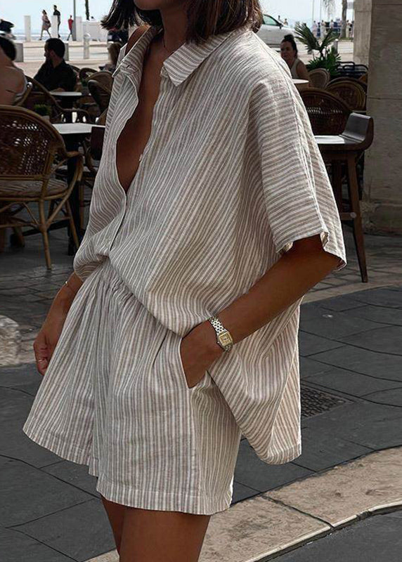 Pieces Khaki Pan Two Striped Loose Shirts And Shorts Collar Peter