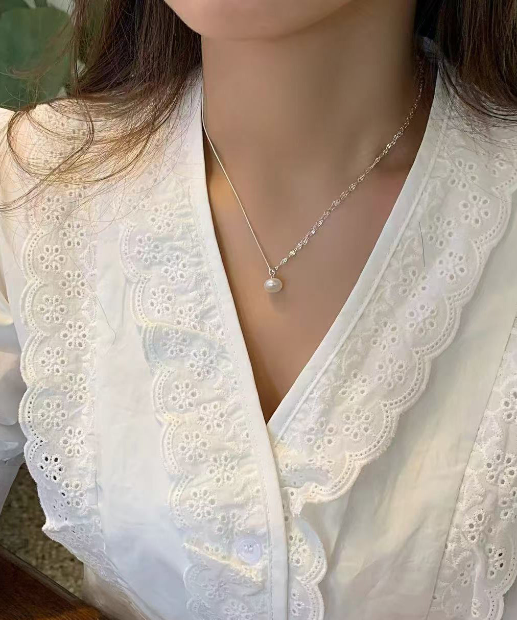 Moderne Halskette aus Sterlingsilber mit doppellagigem Perlenanhänger RA012