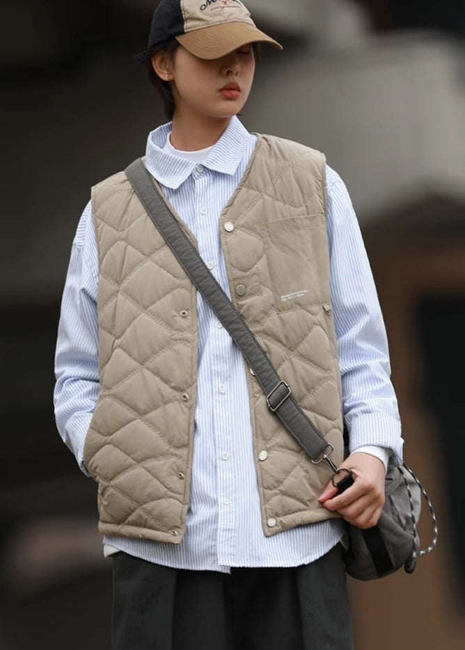 Neue Khaki V-Ausschnitt Warme Fleece Herren Weste im Frühling TK016