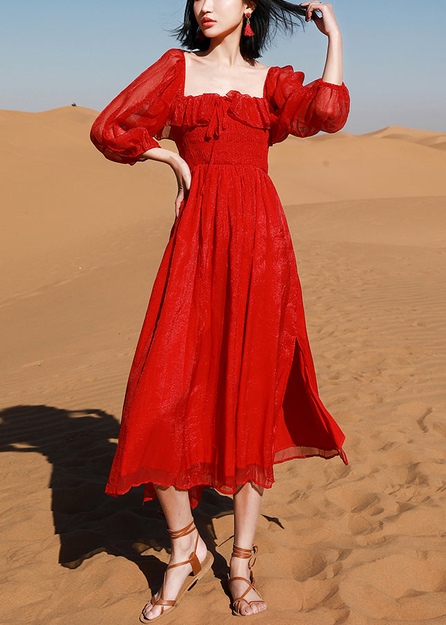 Strandkleid aus Puff-Baumwolle mit quadratischem rotem Kragen und offenen Seitenärmeln