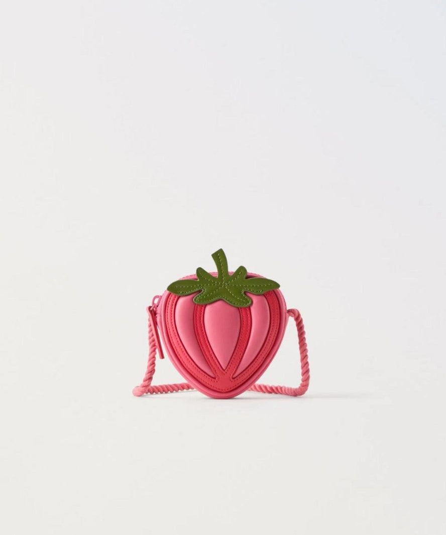 New Stylish Patchwork Strawberry Crossbody Bag IU023