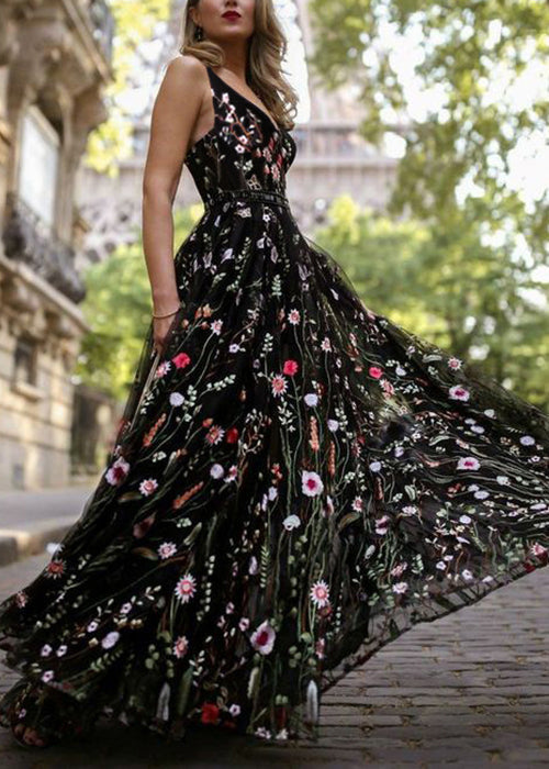 Neuartiges schwarzes besticktes rückenfreies Maxikleid aus Tüll, ärmellos, TL027