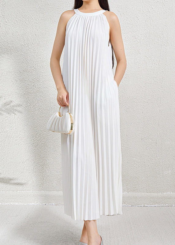 Grünes, faltiges Neckholderkleid mit langen Taschen, ärmellos, Bio