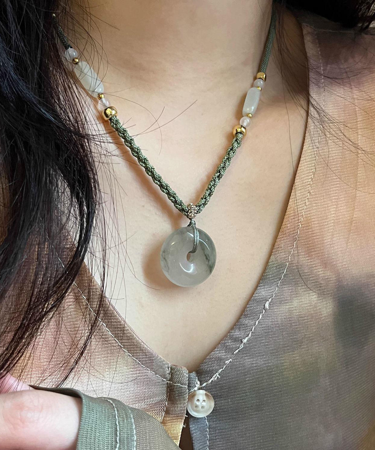 Collier pendentif rétro en jade vert tissé, boucle Ping An, TX039