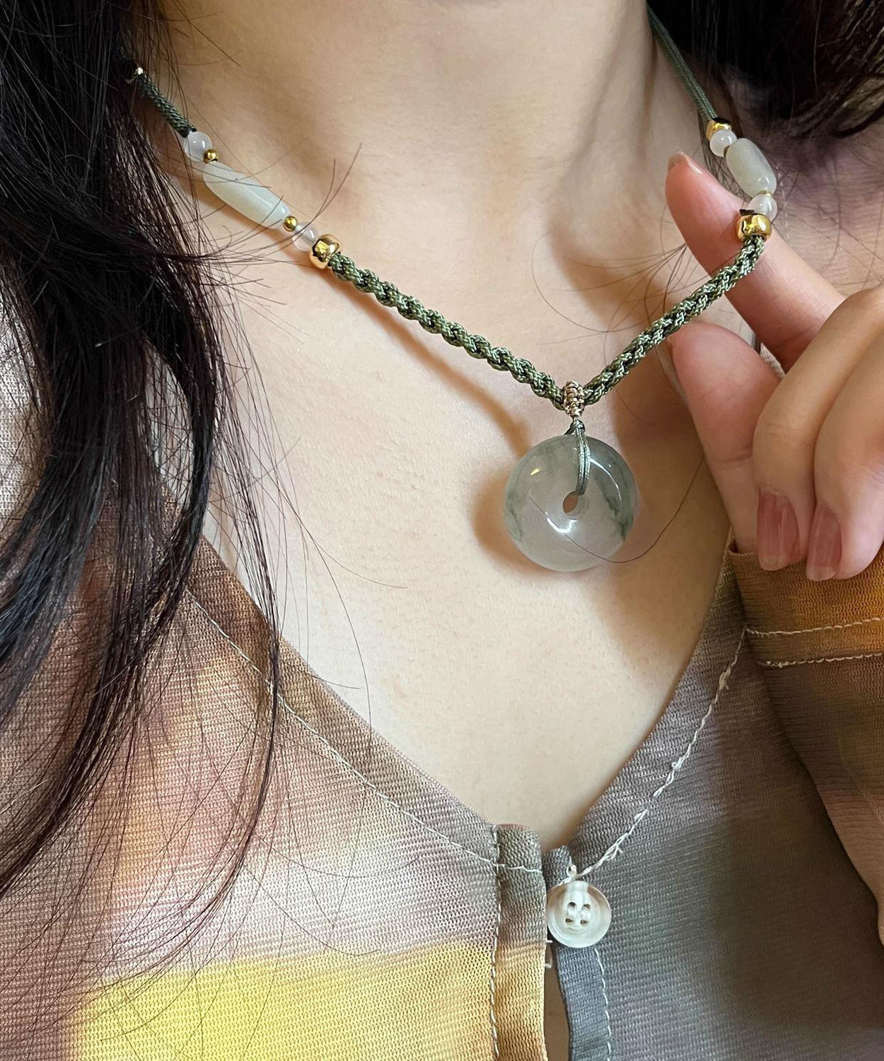 Collier pendentif rétro en jade vert tissé, boucle Ping An, TX039