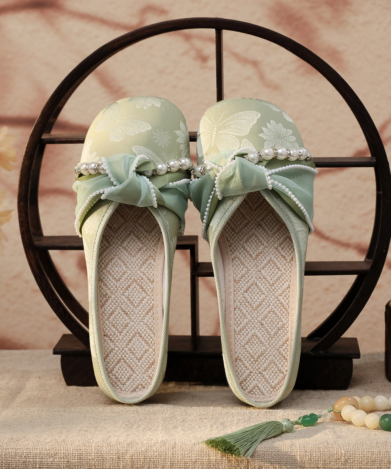 Chunky Embroidered Satin Sandals Splicing White Slide Retro