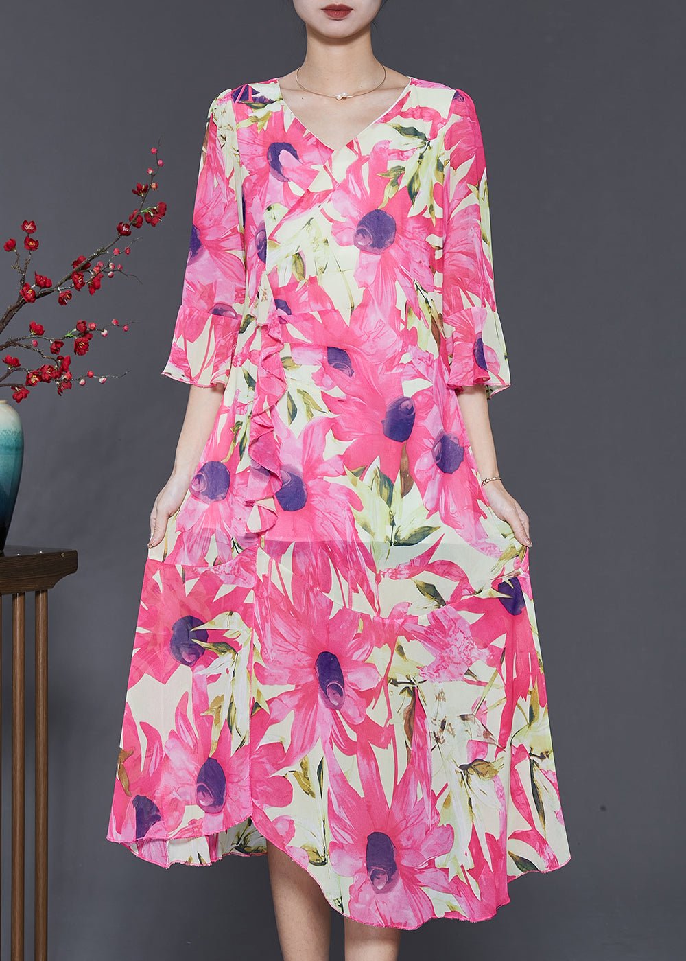 Rosa, schlankes, langes Chiffonkleid mit V-Ausschnitt und Print, ausgestellte Ärmel, SD1057