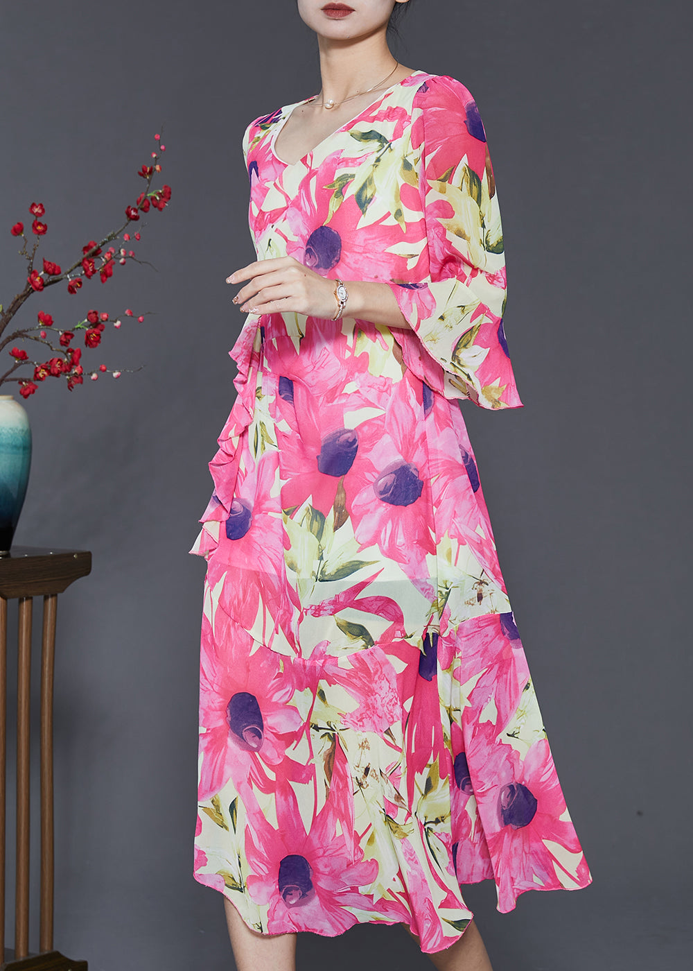 Rosa, schlankes, langes Chiffonkleid mit V-Ausschnitt und Print, ausgestellte Ärmel, SD1057