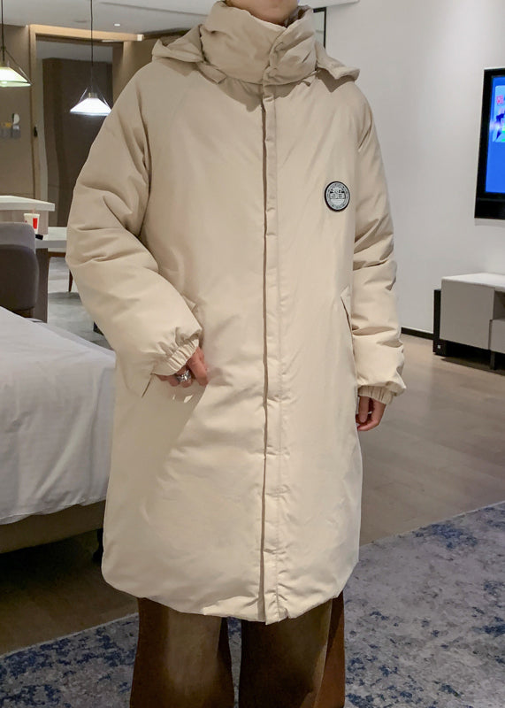 Einfache schwarze Kapuzentaschen feste Mäntel Männer Parkas WinterRM018