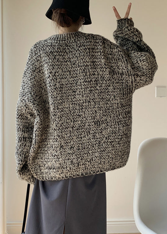 Schlichter schwarzer O-Ausschnitt, gemütlicher Strickpullover für den Winter WY014