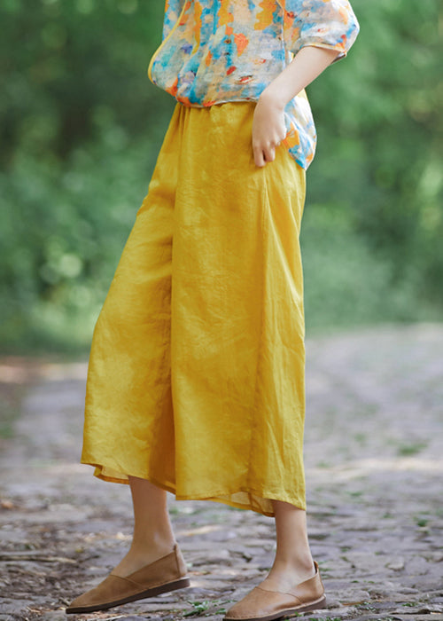 Pantalon court d'été en lin jaune avec poches élastiques et taille simple